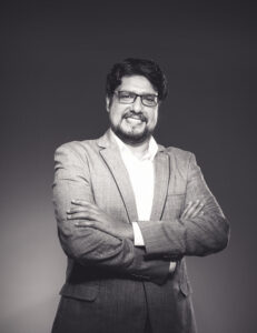 لوحة فن تشكيلي حصان إطار ذهبي